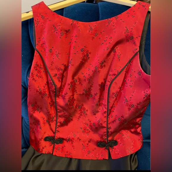 Fun formal dress with red top long black skirt never worn - Picture 1 of 4